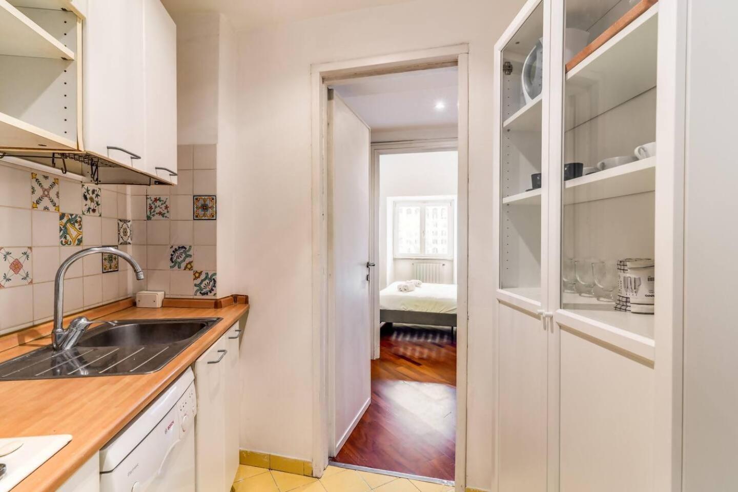 Splendid Flat On The Tiber River Rom Exterior foto