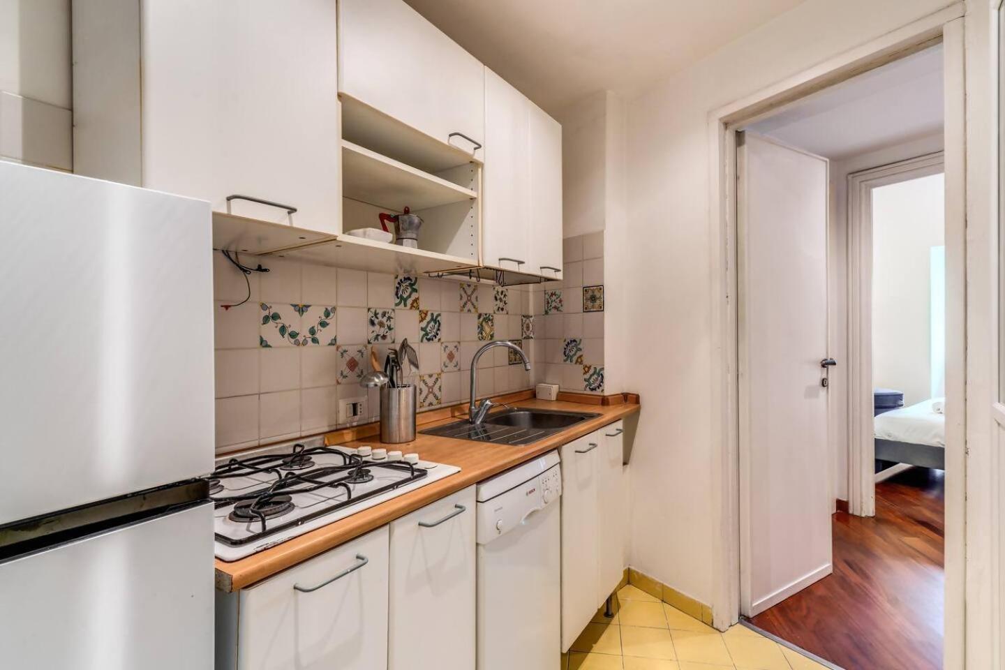 Splendid Flat On The Tiber River Rom Exterior foto