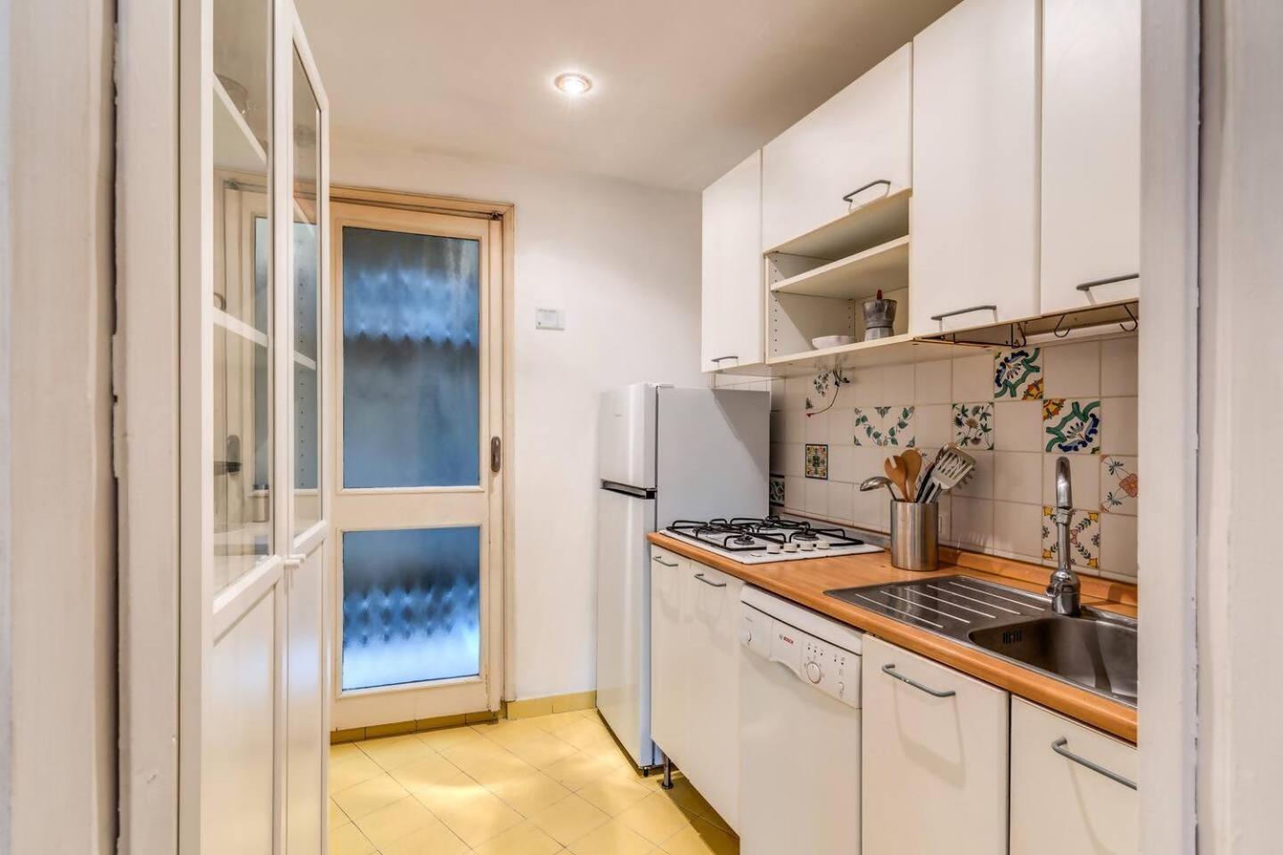 Splendid Flat On The Tiber River Rom Exterior foto