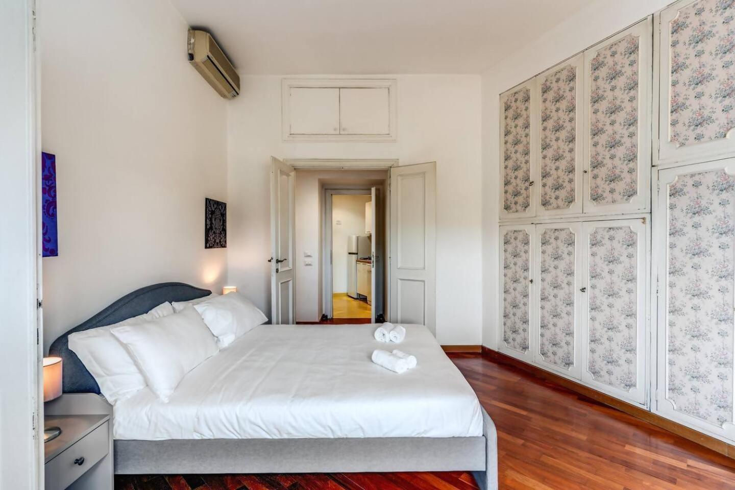 Splendid Flat On The Tiber River Rom Exterior foto