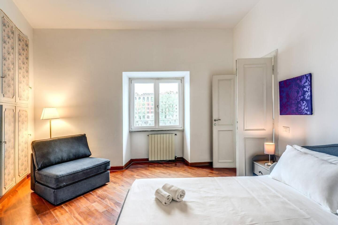 Splendid Flat On The Tiber River Rom Exterior foto